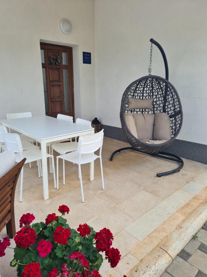 Volmefamily Apartment Pula Exterior photo