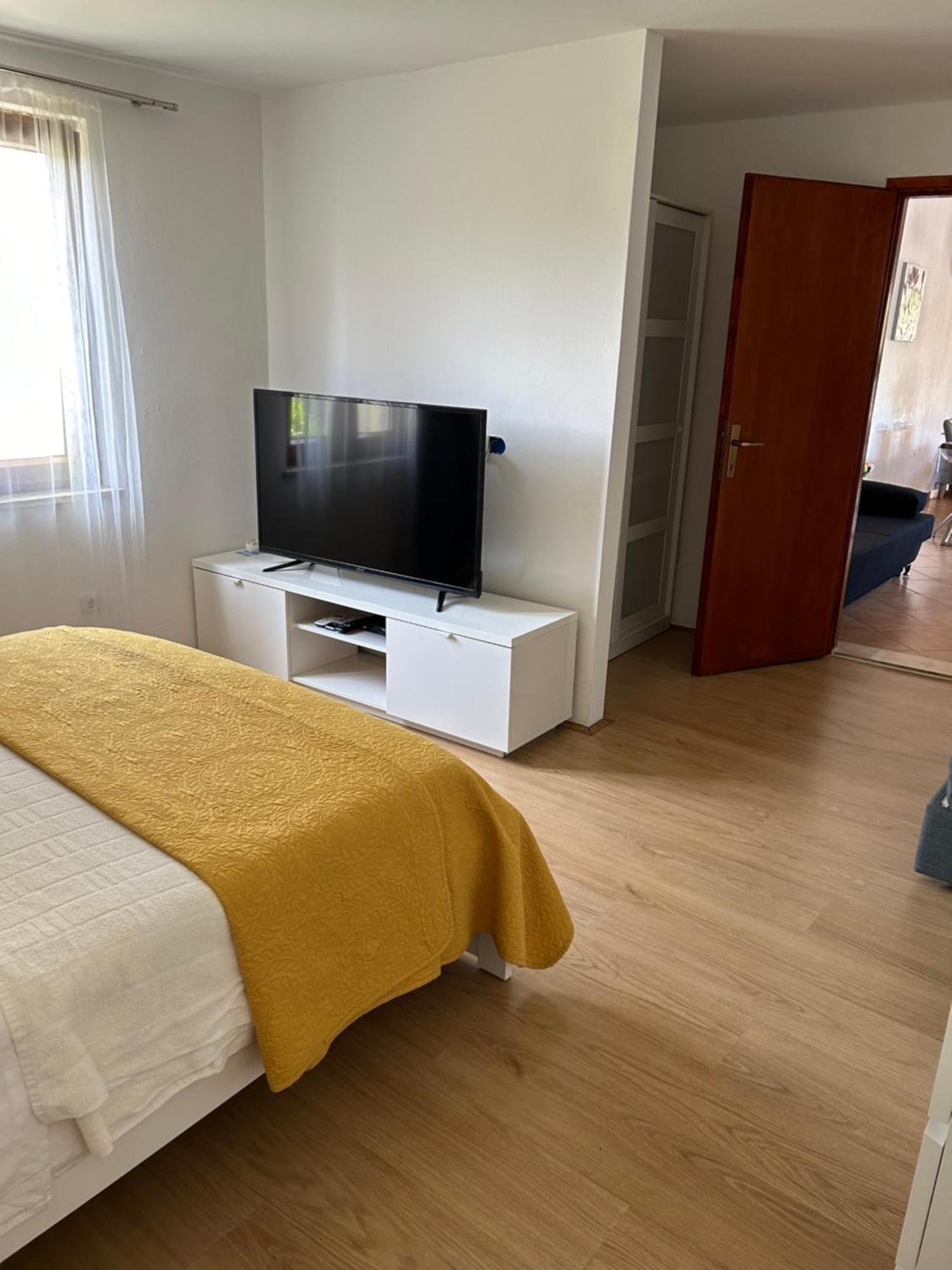 Volmefamily Apartment Pula Exterior photo